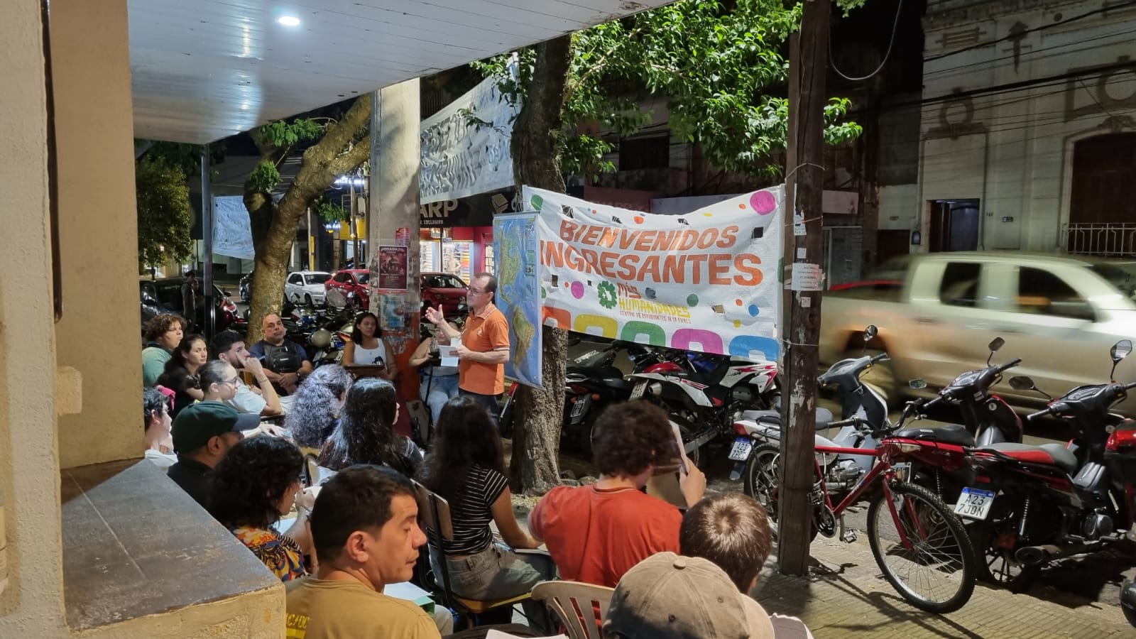 Actividad CLU